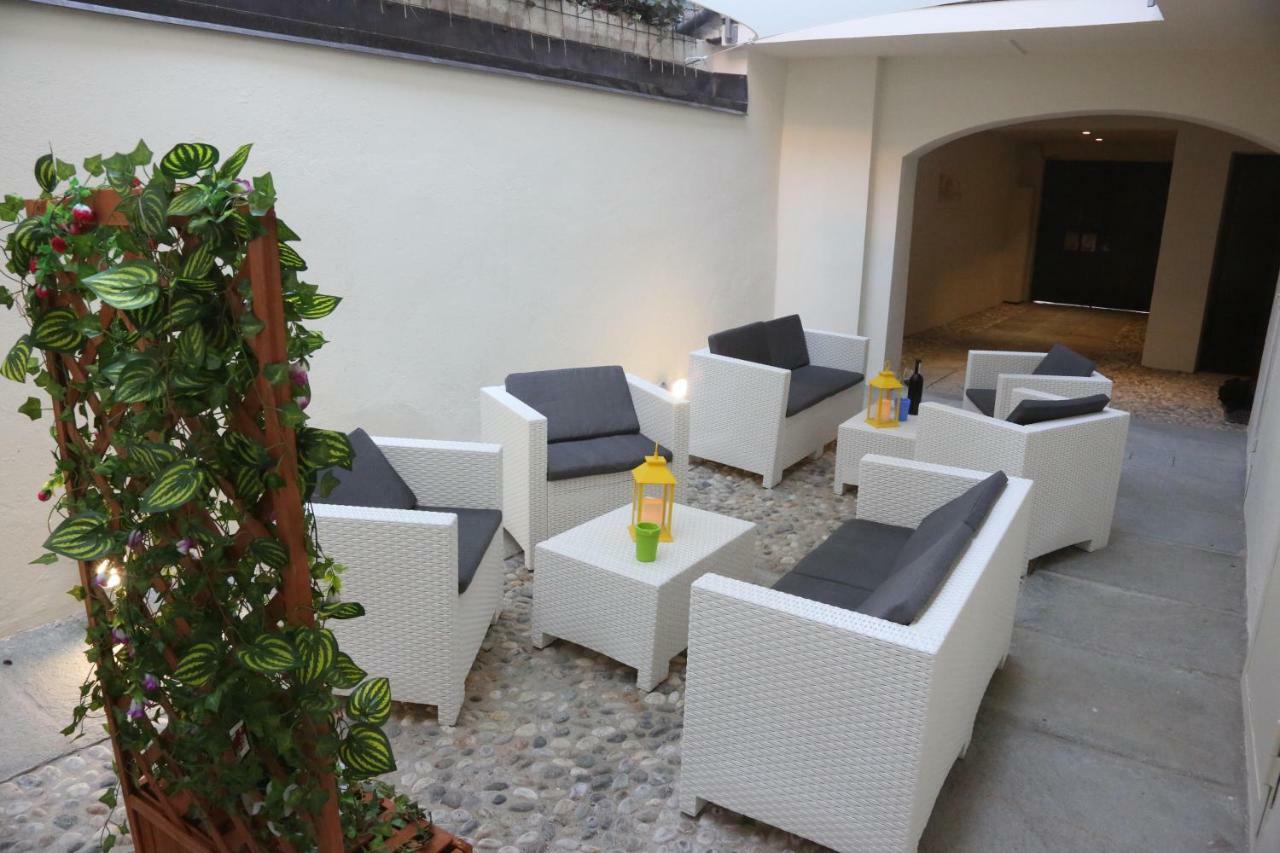 Trifulhouse Holiday Apartments 알바 외부 사진